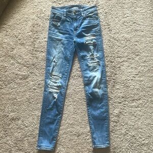 American Eagle ripped skinny jeans size 0